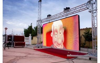 Cho thuê màn Led ngoài trời giá rẻ tổ chức event sự kiện